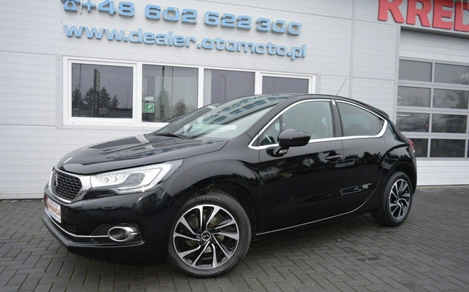 Citroen DS4 cena 46900 przebieg: 104000, rok produkcji 2017 z Hrubieszów małe 704